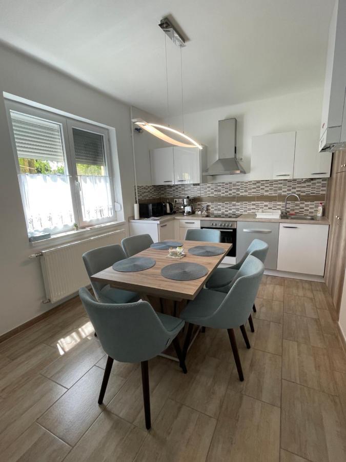 Thermal Next I Weninger Apartman Кишкунхалаш Экстерьер фото